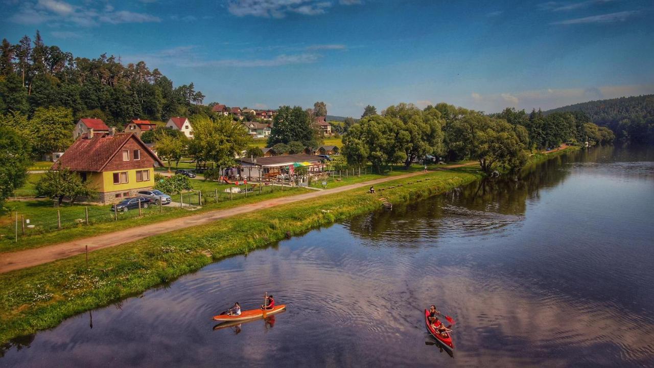 Camping Prima Hotel Týn nad Vltavou Екстериор снимка