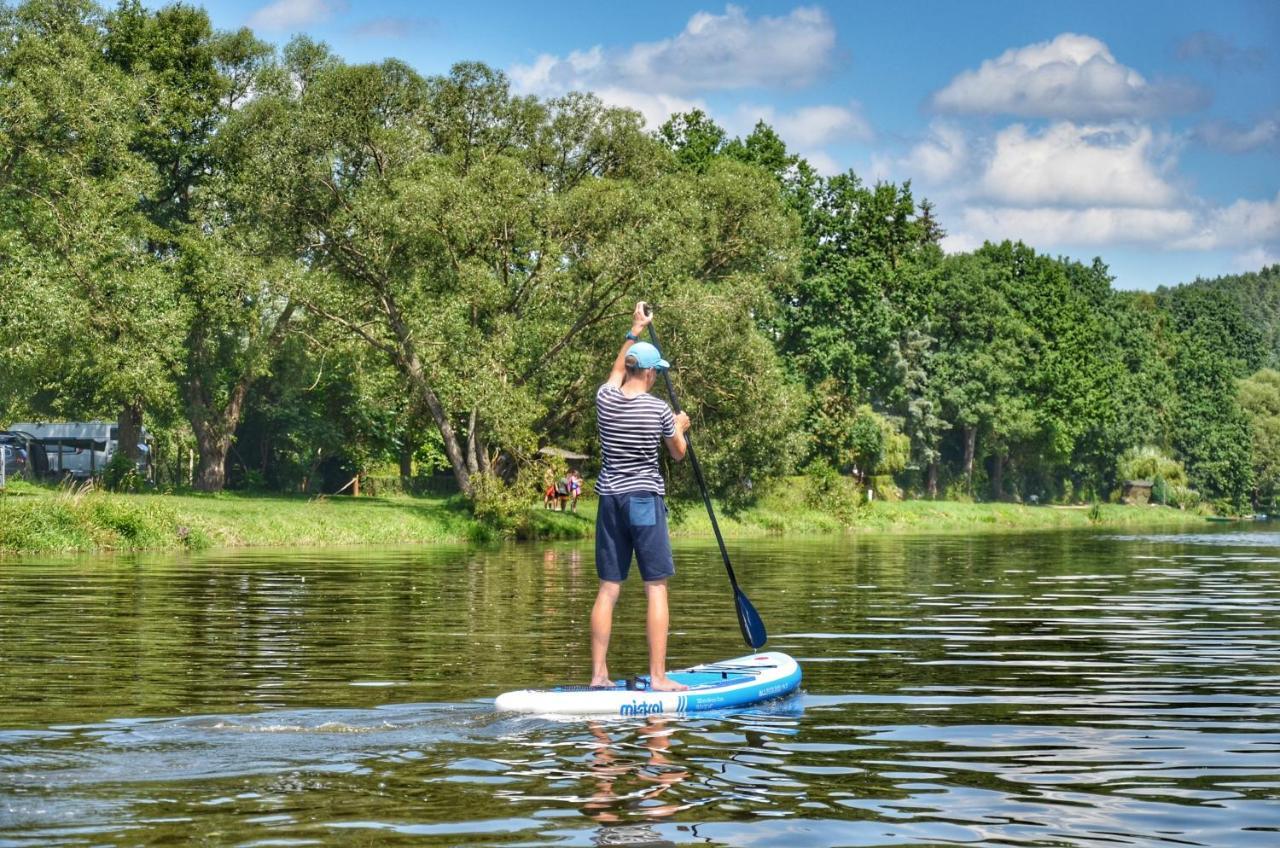 Camping Prima Hotel Týn nad Vltavou Екстериор снимка